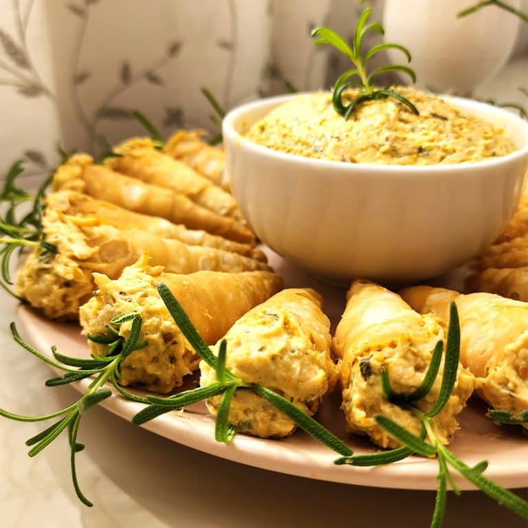 Cone Recheado de Frango Cremoso | Dona Nena Alimentos