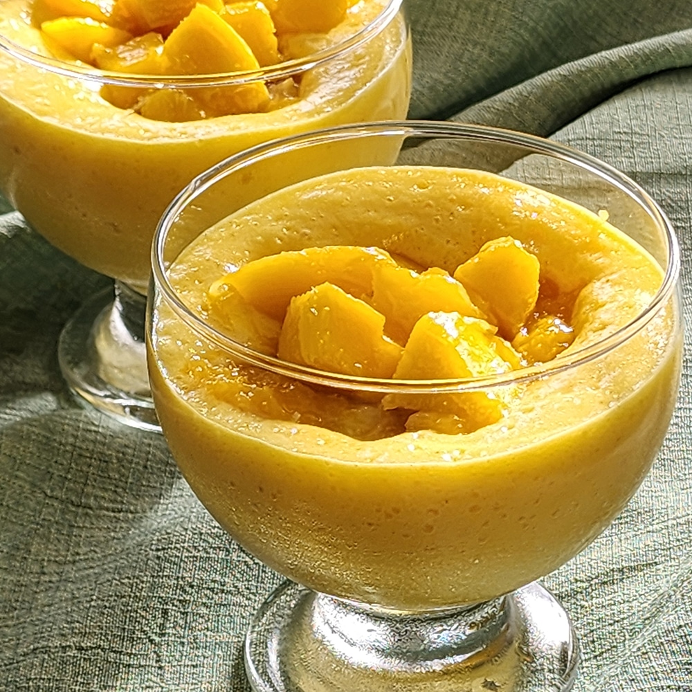mousse de manga com gengibre
